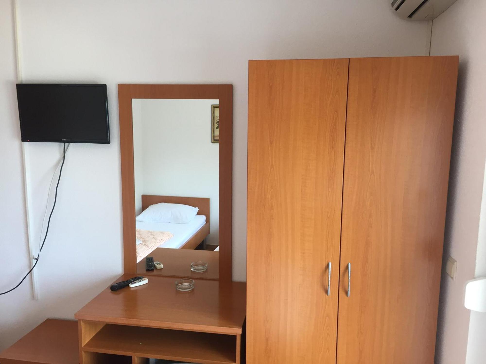 Apartments Kristic Neum Room photo