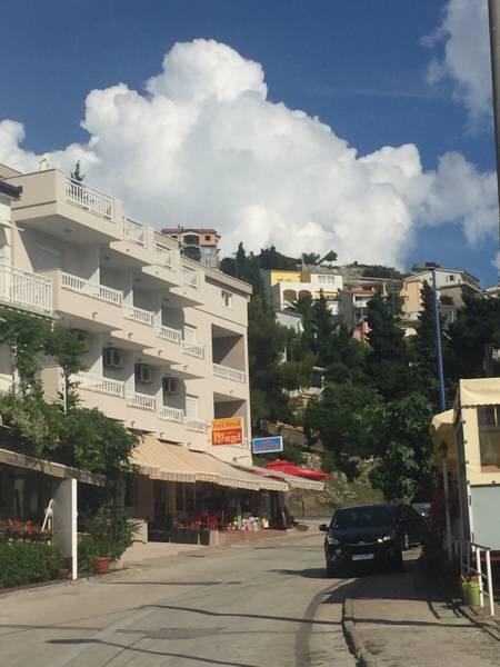Apartments Kristic Neum Exterior photo
